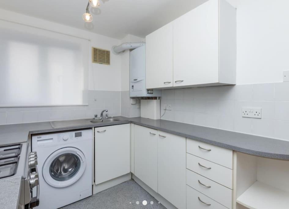 Bright, Nice Interior, Close To The City, 2 Bedroom Apartment Лондон Экстерьер фото